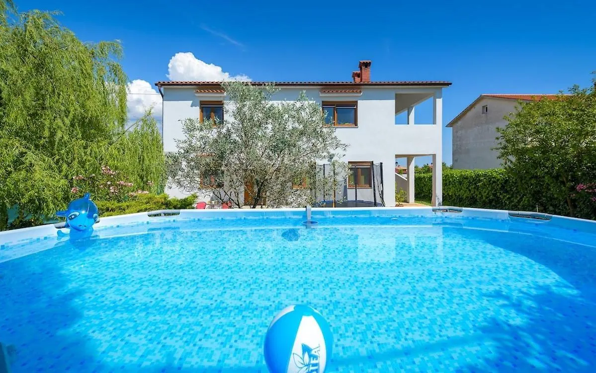 Willow Apartment Private Pool Marcana 0*,  Croatia